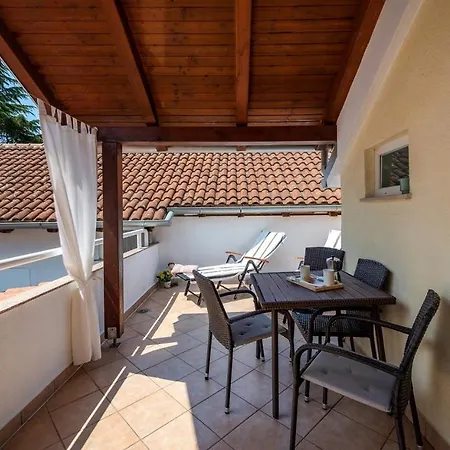 Apartment Katoro Umag Exterior photo