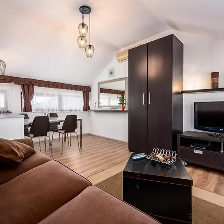 Apartment Katoro Umag Exterior photo