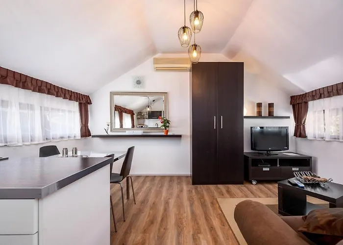 Apartment Katoro