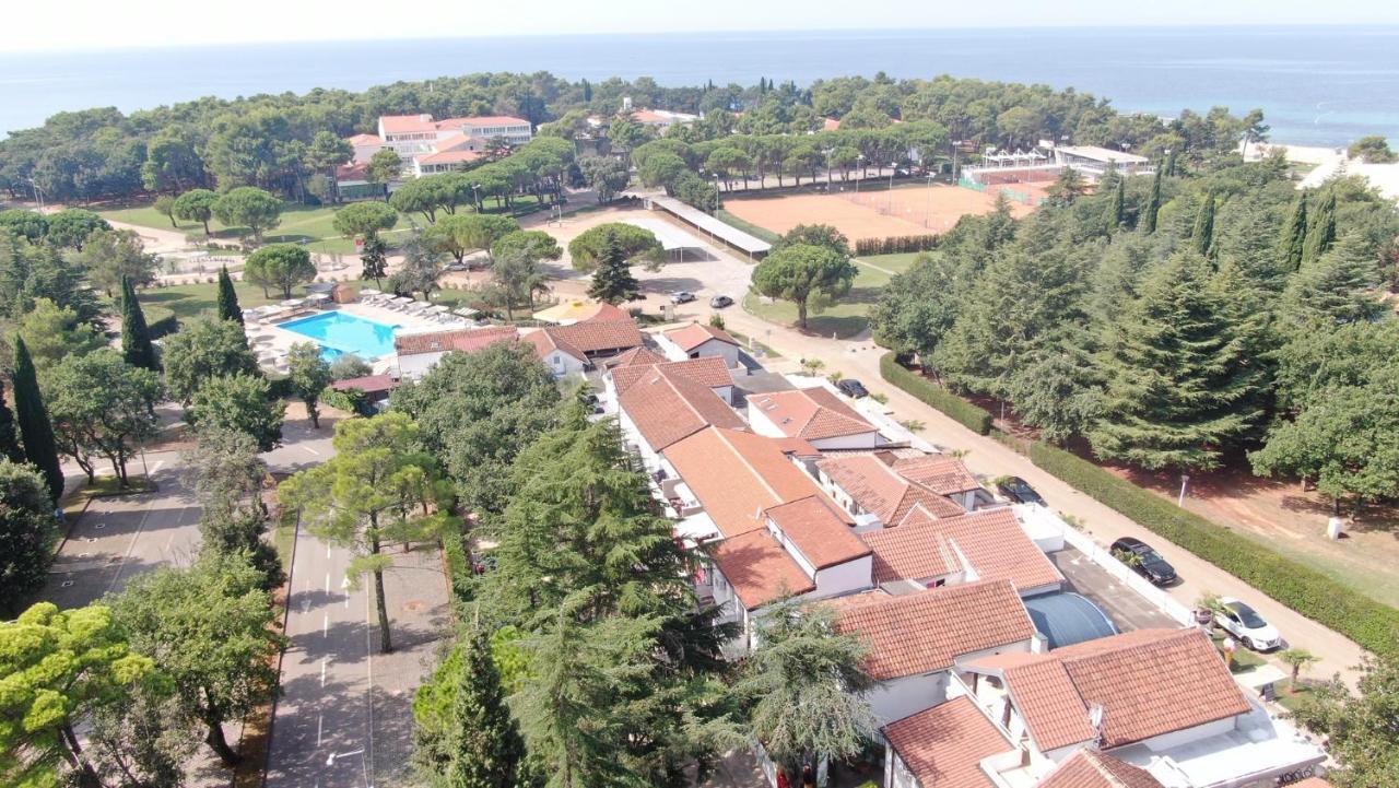 Apartament Katoro *